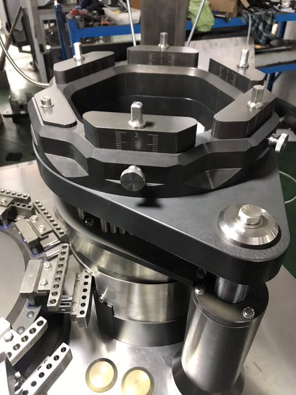 Built - In Cam Capsule Filling Equipment Germany Siemens Touch Screen 9