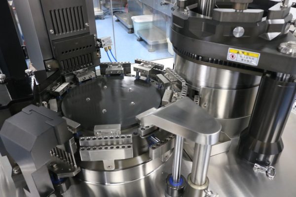 pl26728972-high_speed_90000_pcs_h_pharmaceutical_powder_pellets_hard_gelatin_capsule_filling_machine.jpg